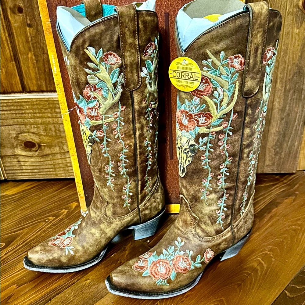 Embroidered Skull Corral Boots